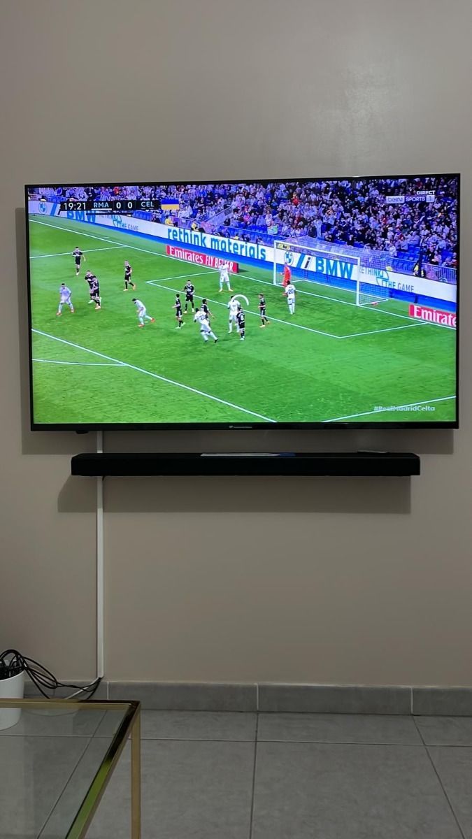 Luisa B. Bewertung Ayoumas IPTV